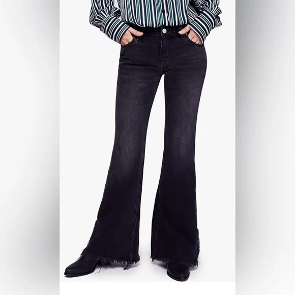 We The Free Black Denim Distressed Raw Hem Flare Boho Mid-Rise Jeans, Size 26 - Picture 1 of 15